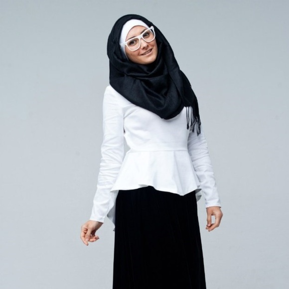 Rezeda Suleyman White Peplum Blouse, white - Picture 2 of 8